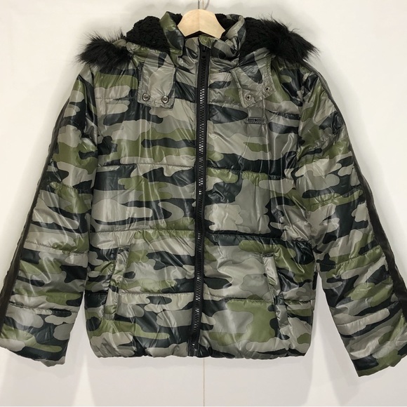 Hudson Kid's Camo Coat - Picture 4 of 10